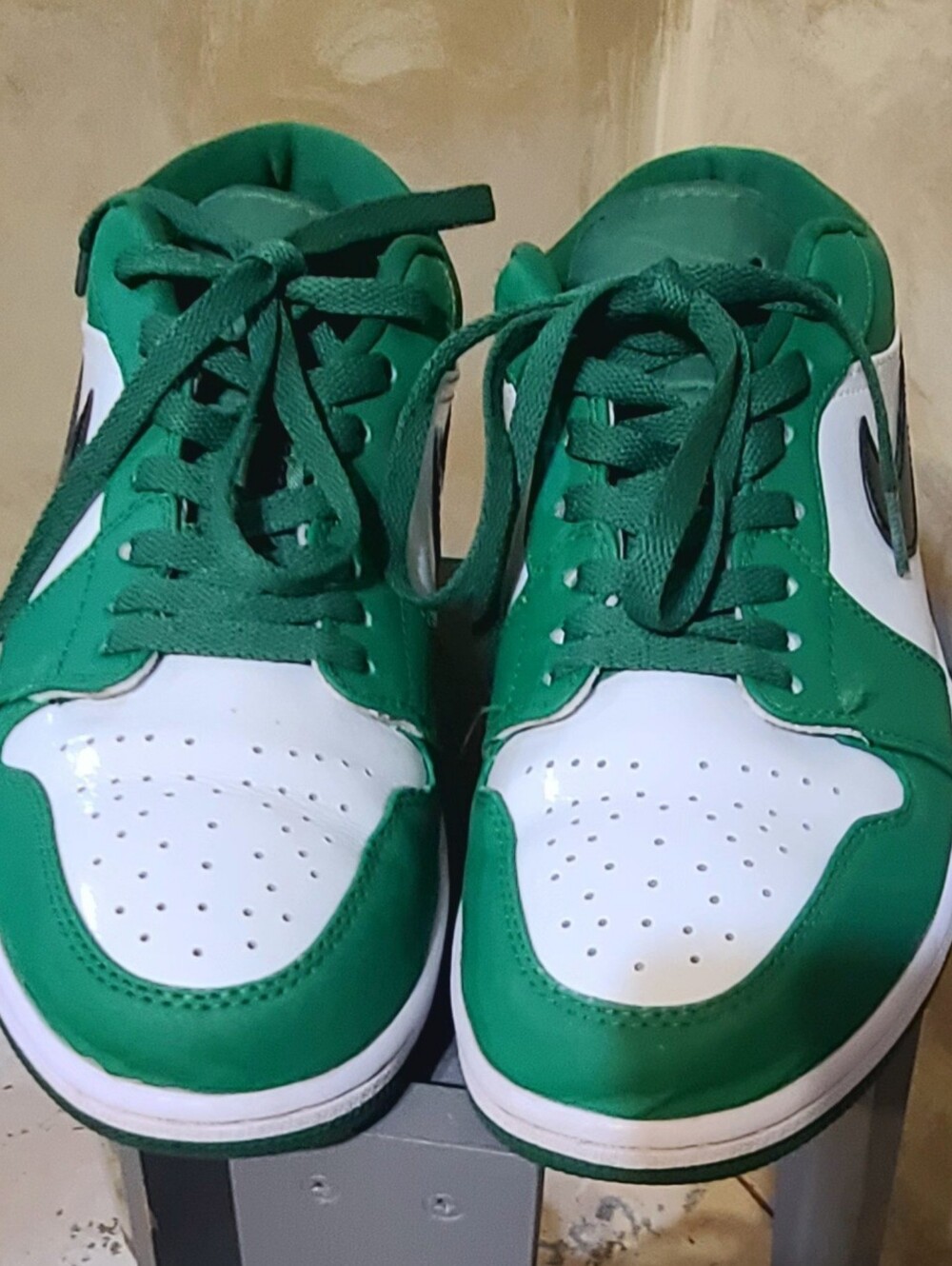 Air Jordan 1 Low Pine Green